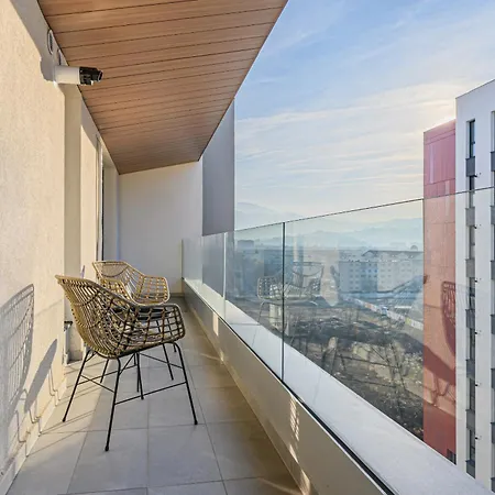 Daire Qualis 7th Heaven *